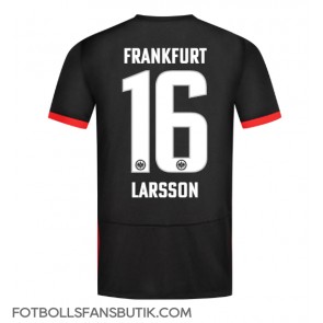 Eintracht Frankfurt Hugo Larsson #16 Replika Bortatröja 2024-25 Kortärmad